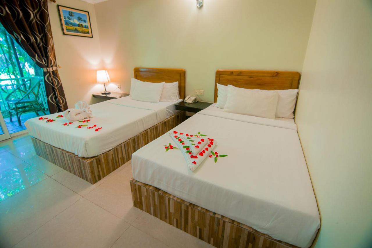 Twin Palms Resort Sihanoukville Exterior foto
