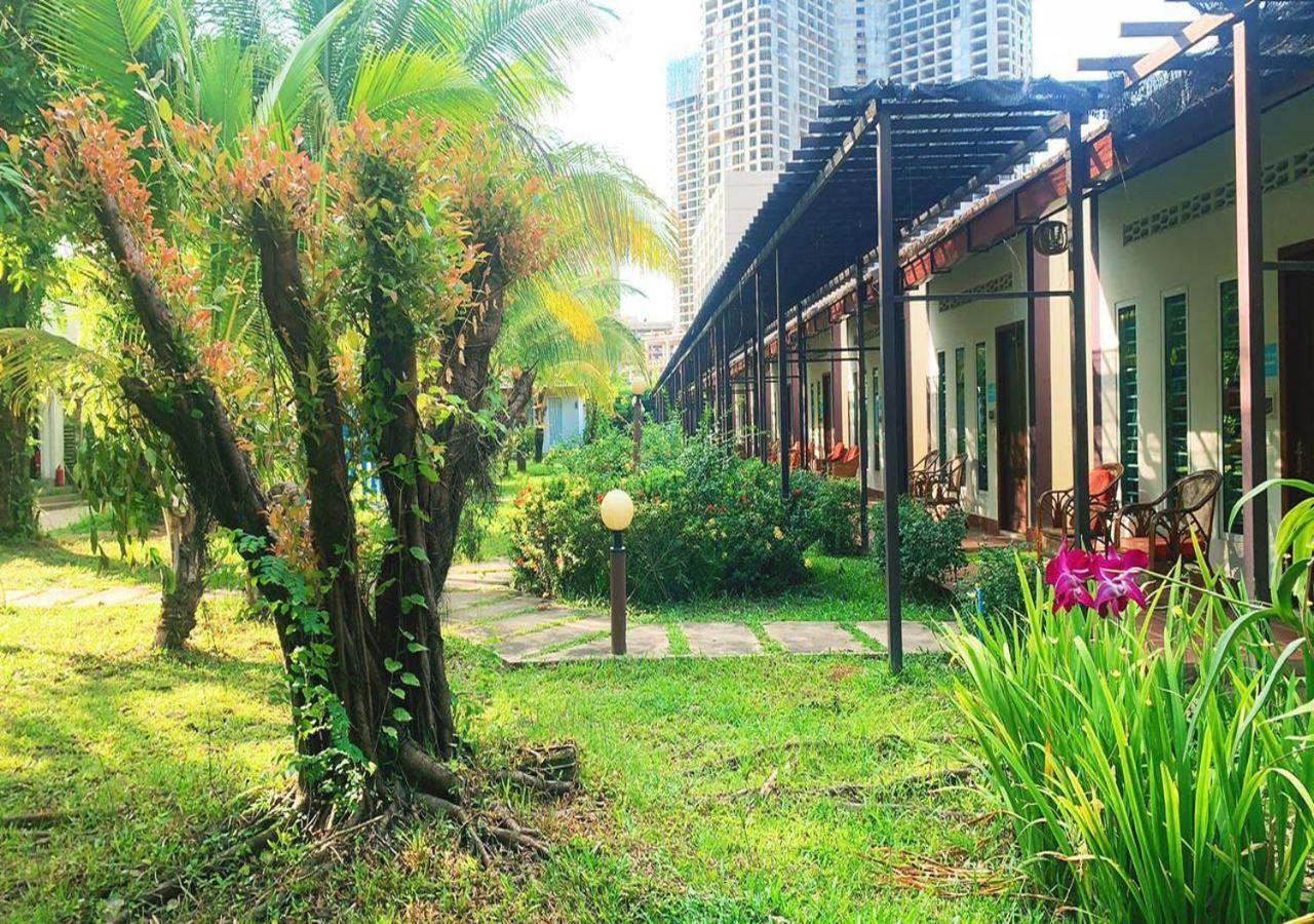 Twin Palms Resort Sihanoukville Exterior foto