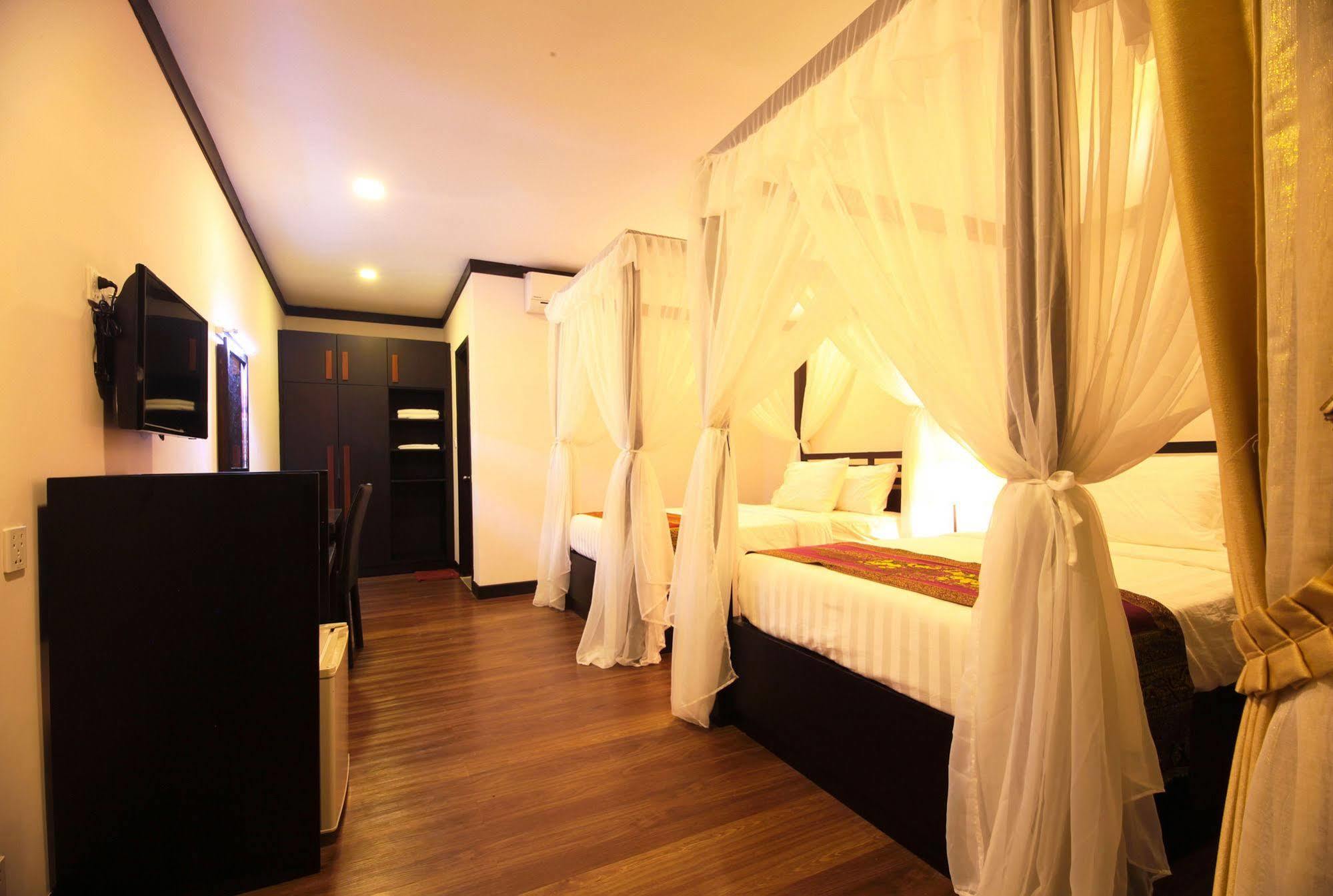 Twin Palms Resort Sihanoukville Exterior foto